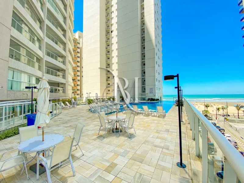 foto da área da piscina do condomínio Jardim Do Mar - Boqueirão, Praia Grande